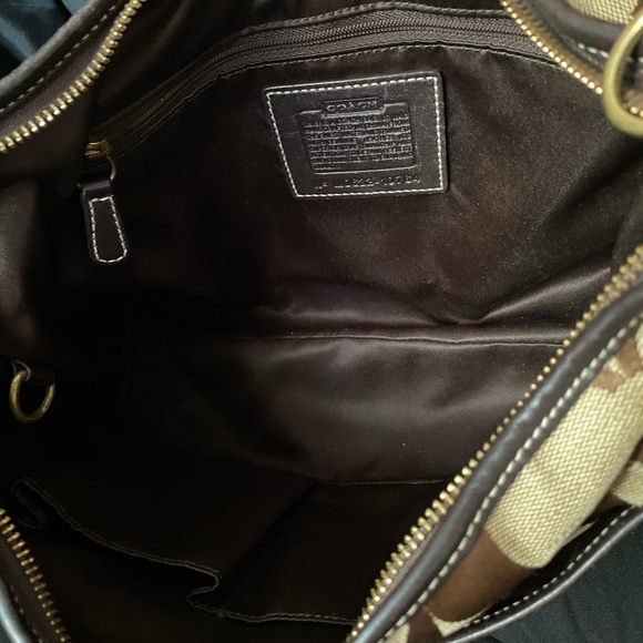 BEAUTIFUL COACH JACQUARD SIGNATURE HOBO DARK BROWN AND LEATHER - Picture 9 of 10